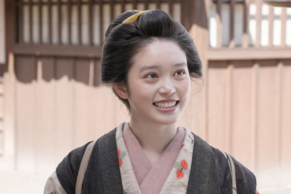 松野トキ役の高石あかりさんの画像