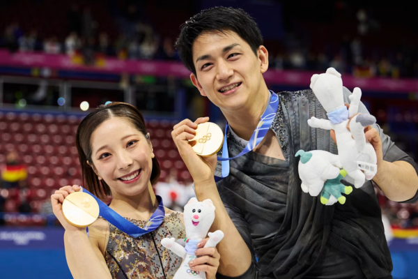 りくりゅうペアの画像