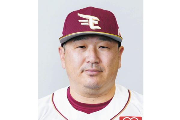 小山伸一郎元コーチの画像